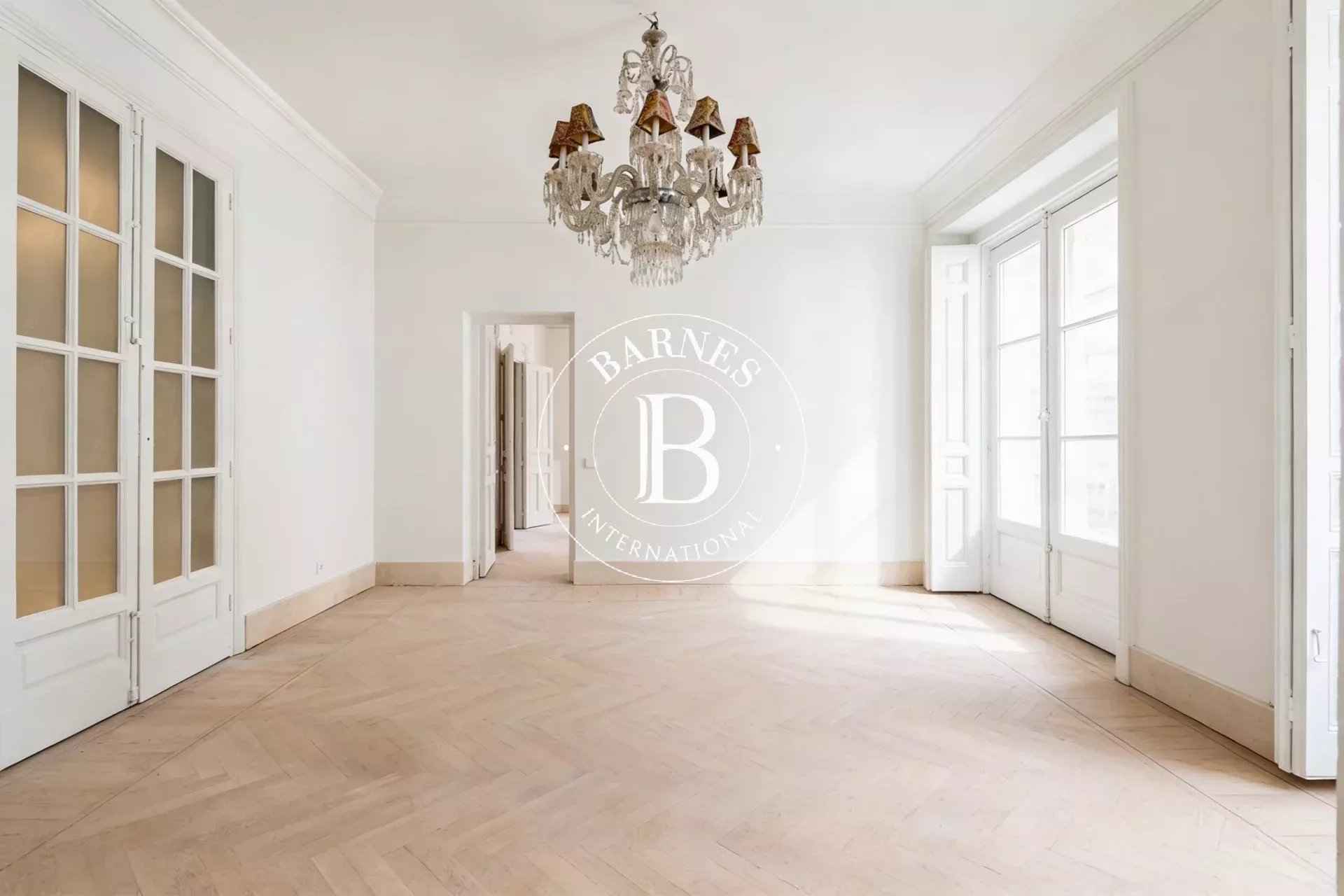 145ff0a71b21f37cd58b7133fee204db e9f3423e2e 1920 original - Attribut alt par défaut.