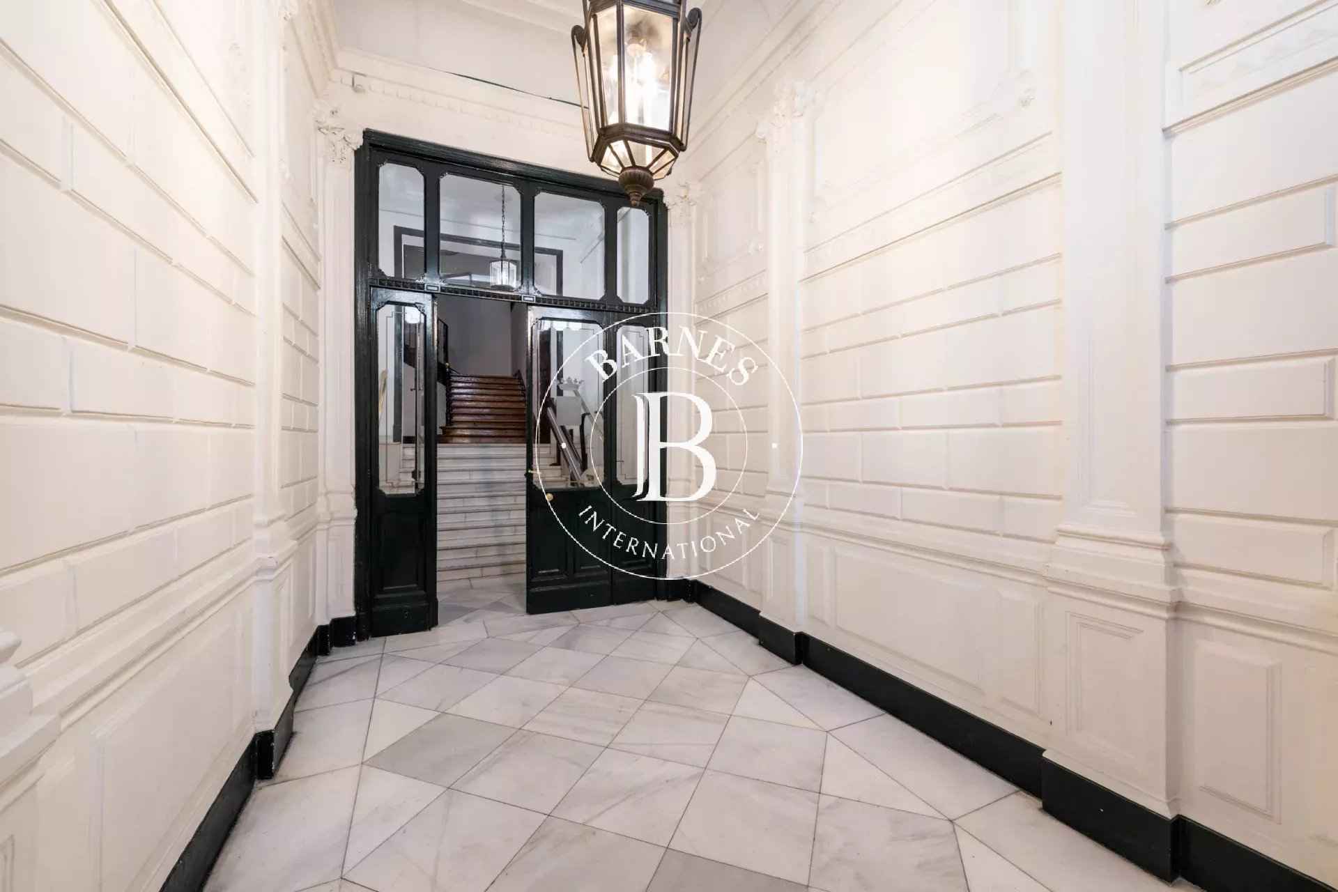 2ff8acfdefa0efeb323e6d3bb982d9f8 92ed9f2532 1920 original - Attribut alt par défaut.