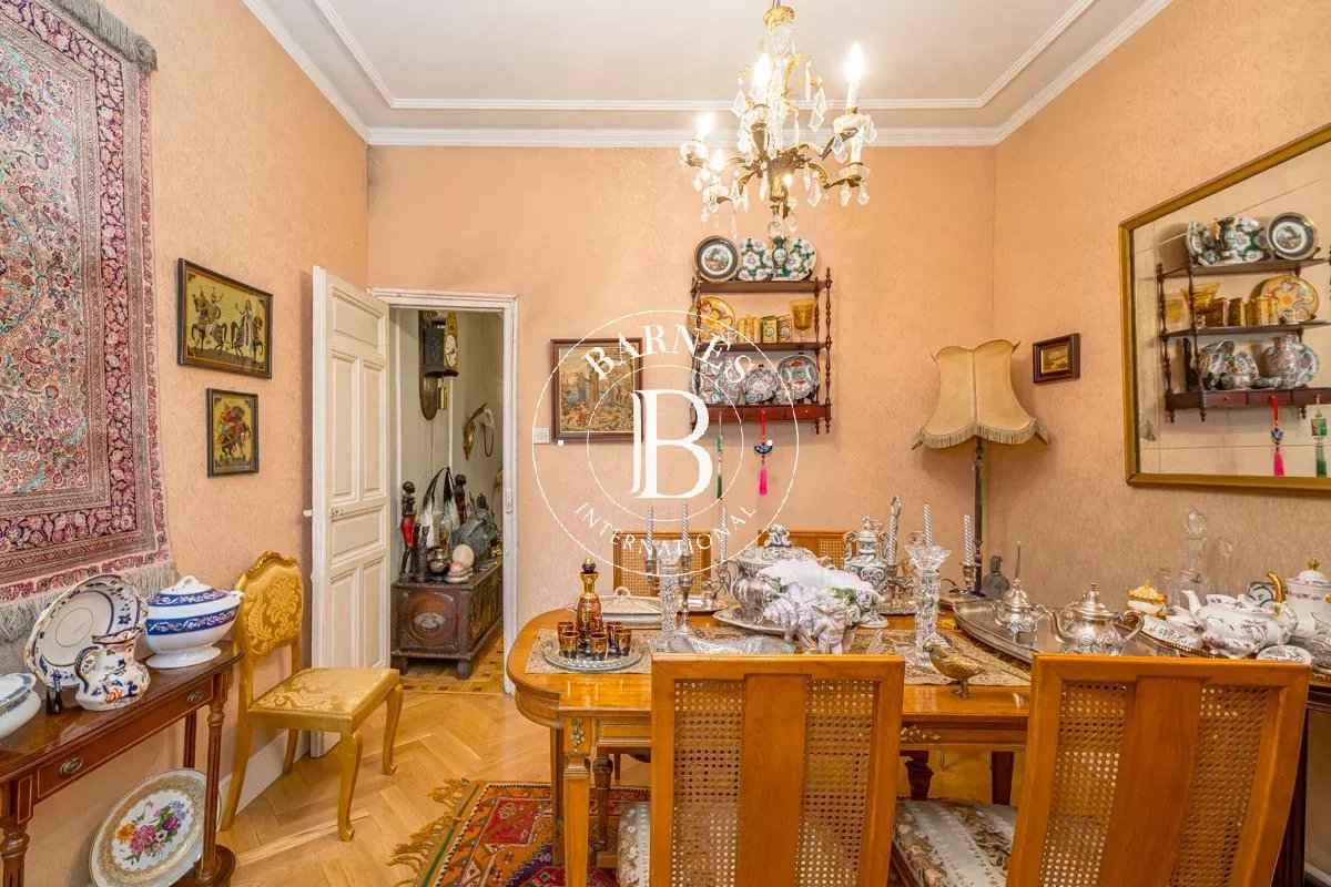 2a2d63d469e90c40722caf2726f5e85a ee38f5f1c6 1200 original - Attribut alt par défaut.