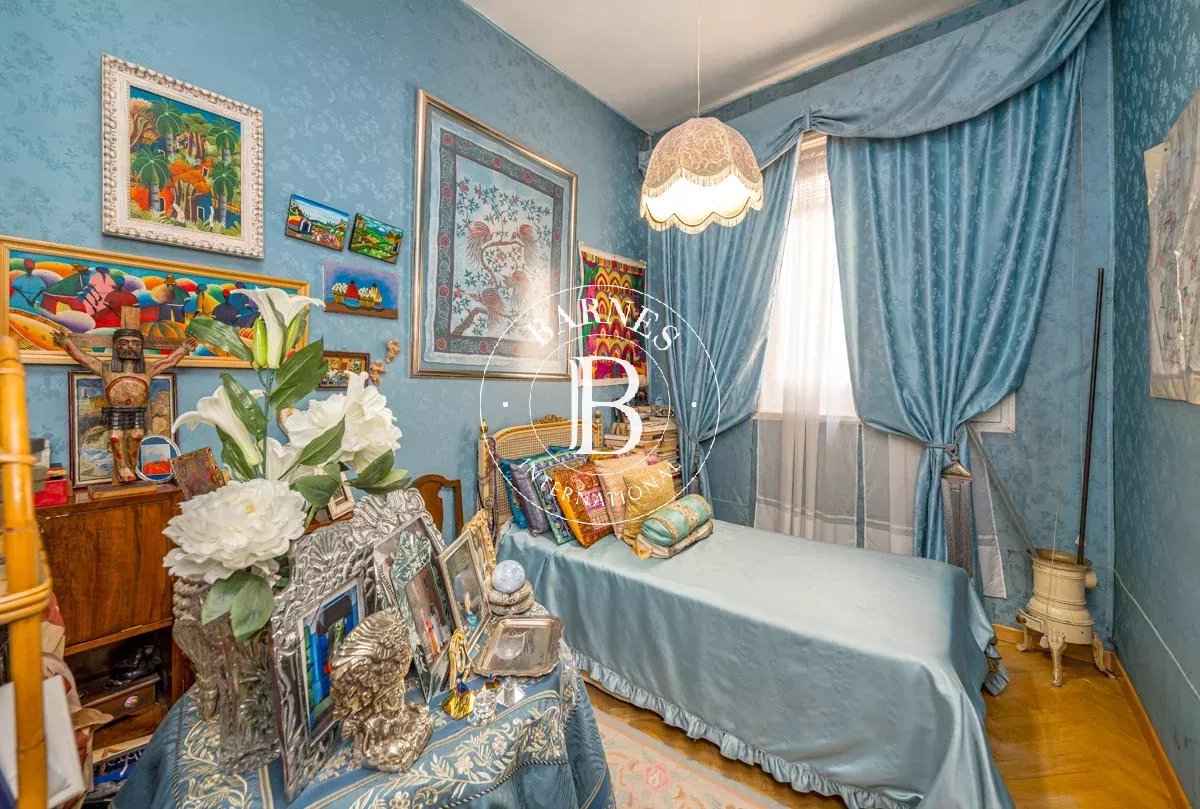 31e7ada03949179cec54c92e986c63b8 f8c62d8a65 1200 original - Attribut alt par défaut.