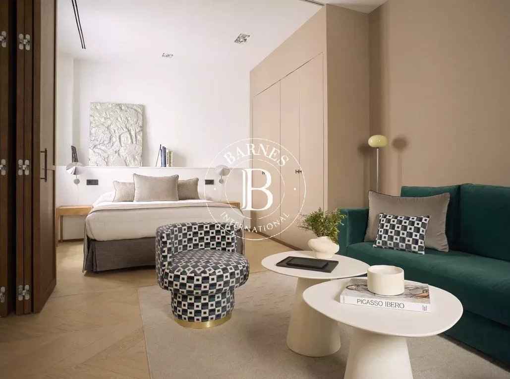 C4c19bcdd5a1f5f738d847745086134b f3e360456b 1029 original - Attribut alt par défaut.