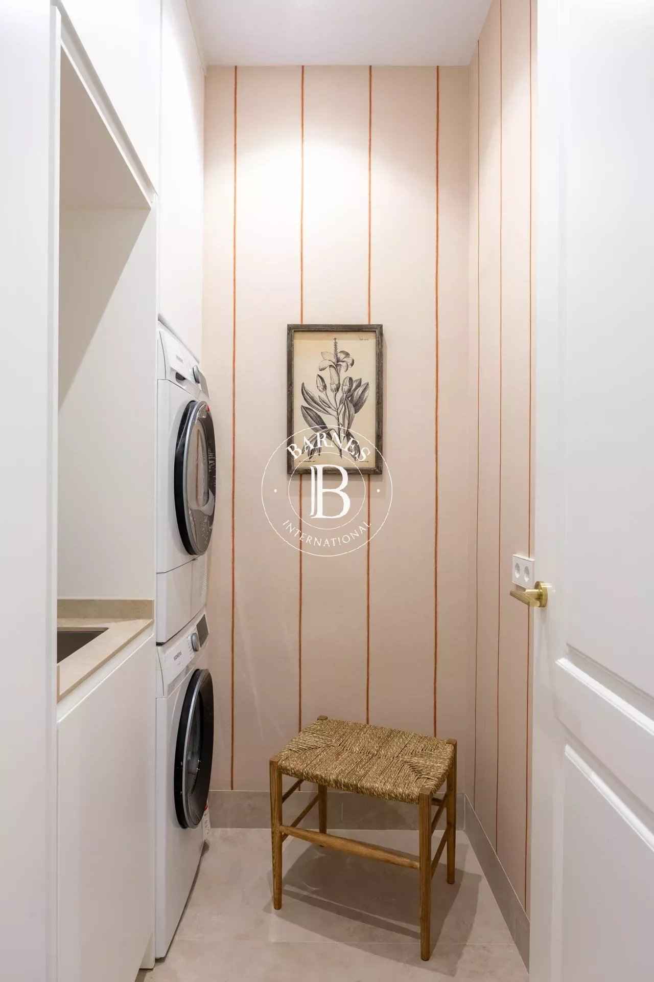 9341b6be307605d35c1f135fb092fedd 181f16a22a 1920 original - Attribut alt par défaut.