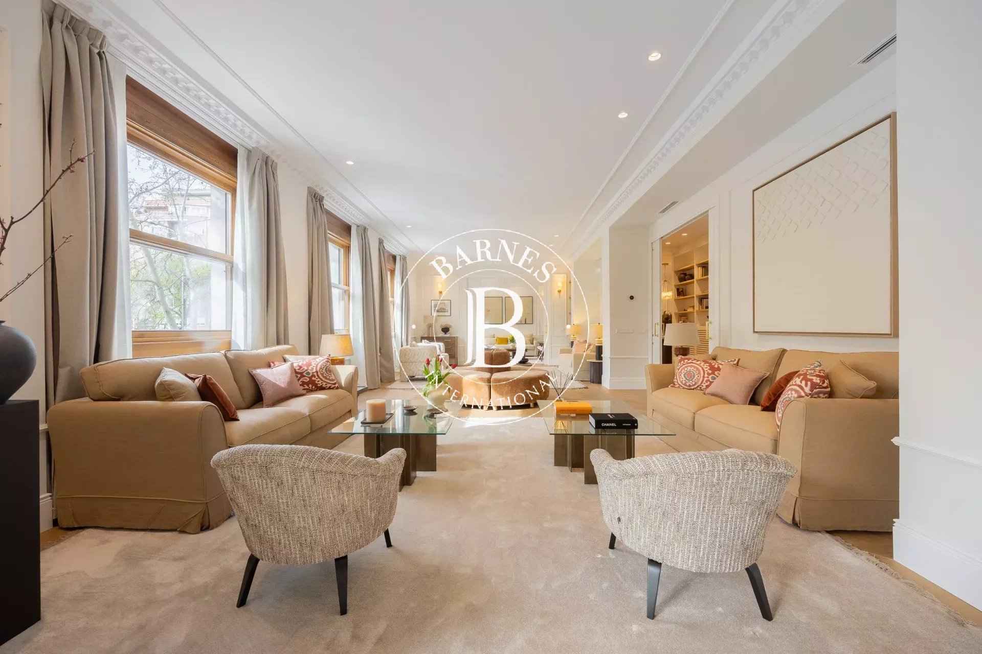 45e5831689d545f522813487432954b5 b363b27c45 1920 original - Attribut alt par défaut.