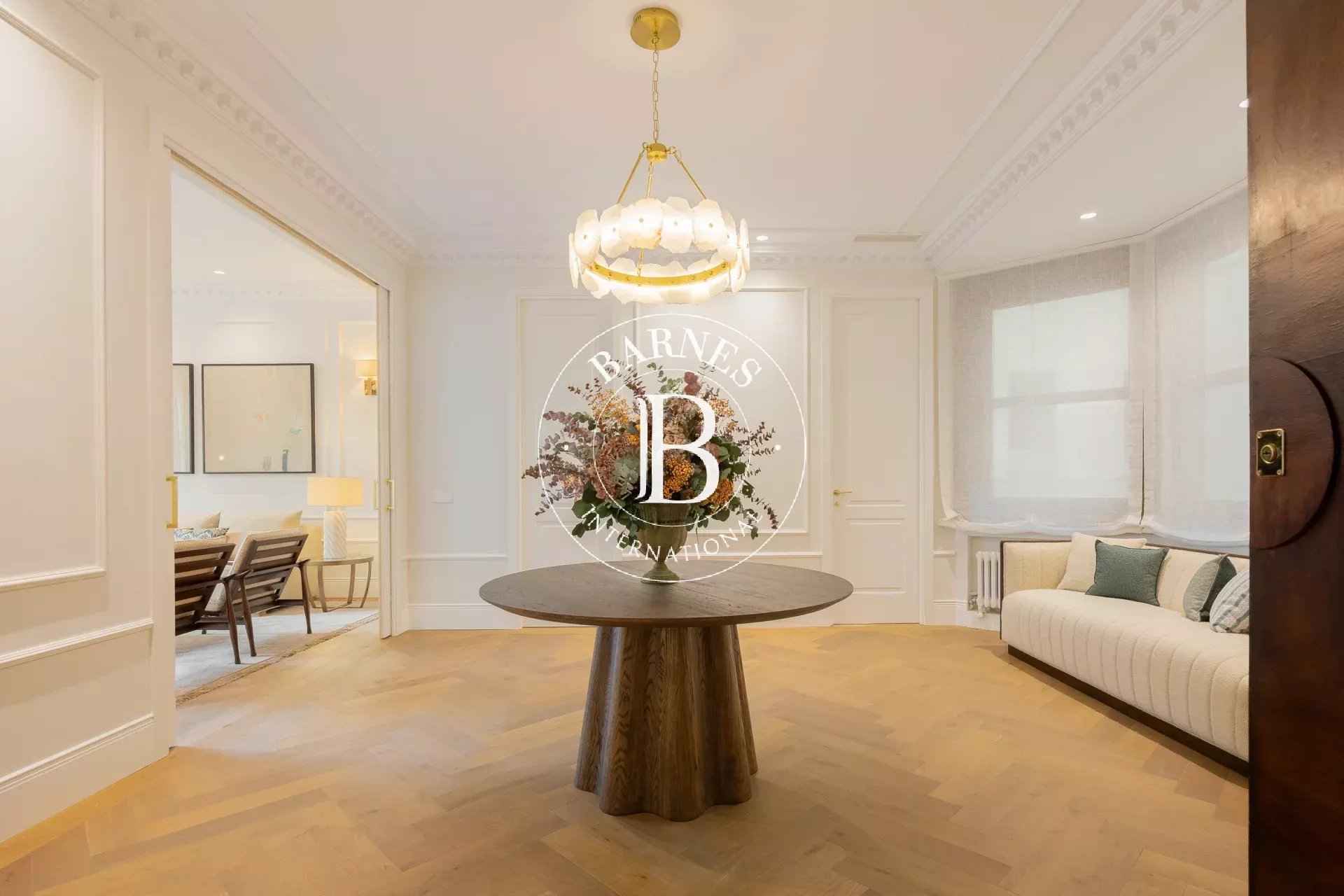 3ad2730b6d1b6c8e2f78b9a6e30701e4 ec1dffadad 1920 original - Attribut alt par défaut.