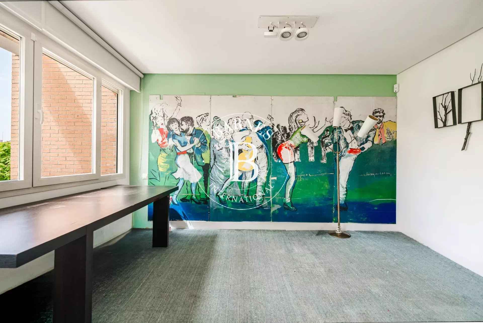 F40301e88060375856835fde8cb1ab94 a724a05c00 1920 original - Attribut alt par défaut.