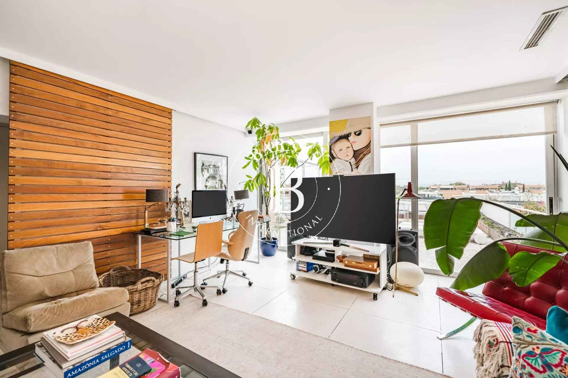 A2eb903a87507cb7d1e7de8af7c9de04 33756cb6b4 1920 original - Attribut alt par défaut.