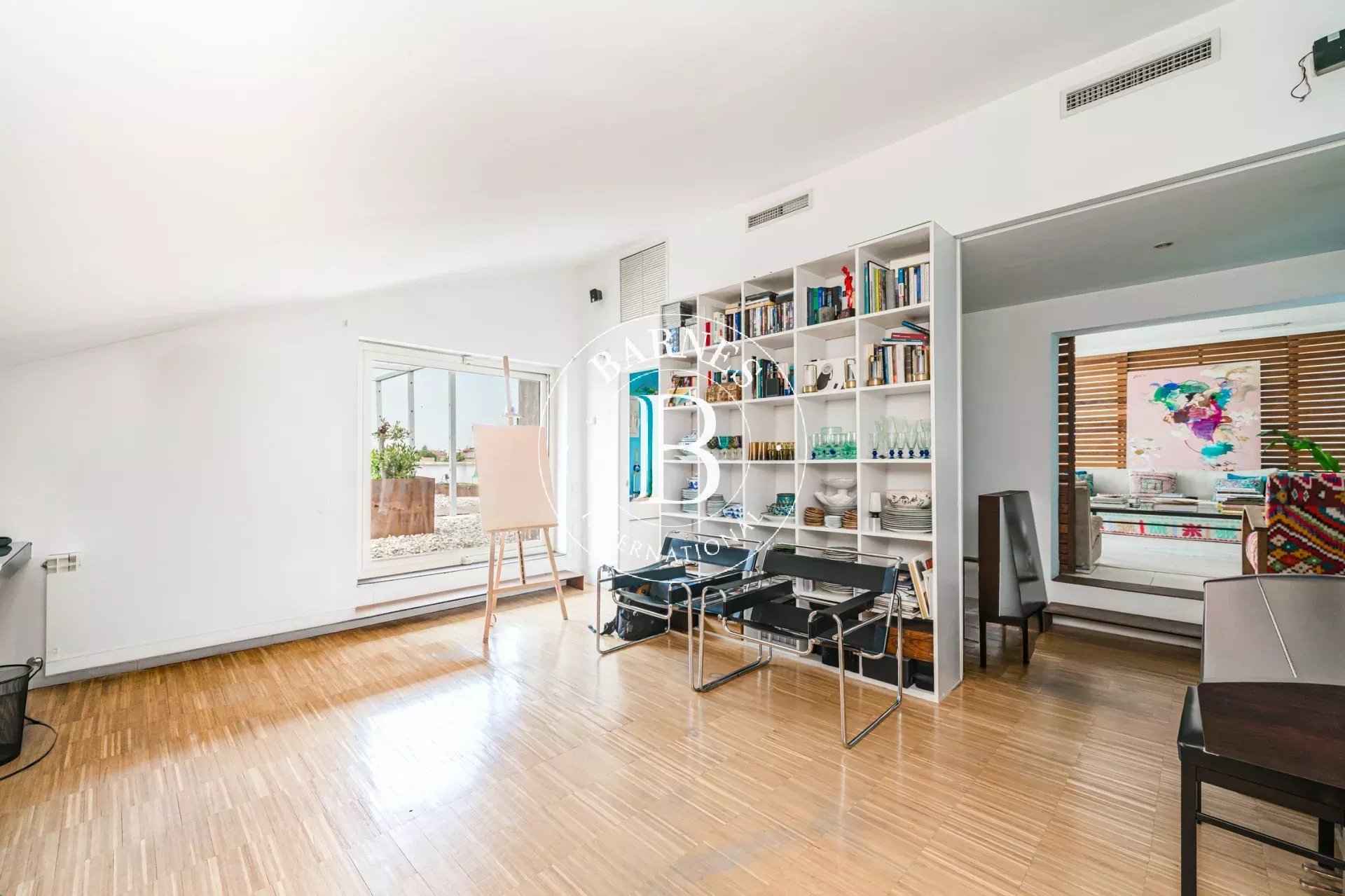 9ac0c82442473f02ff53625892a21201 e98303c78c 1920 original - Attribut alt par défaut.