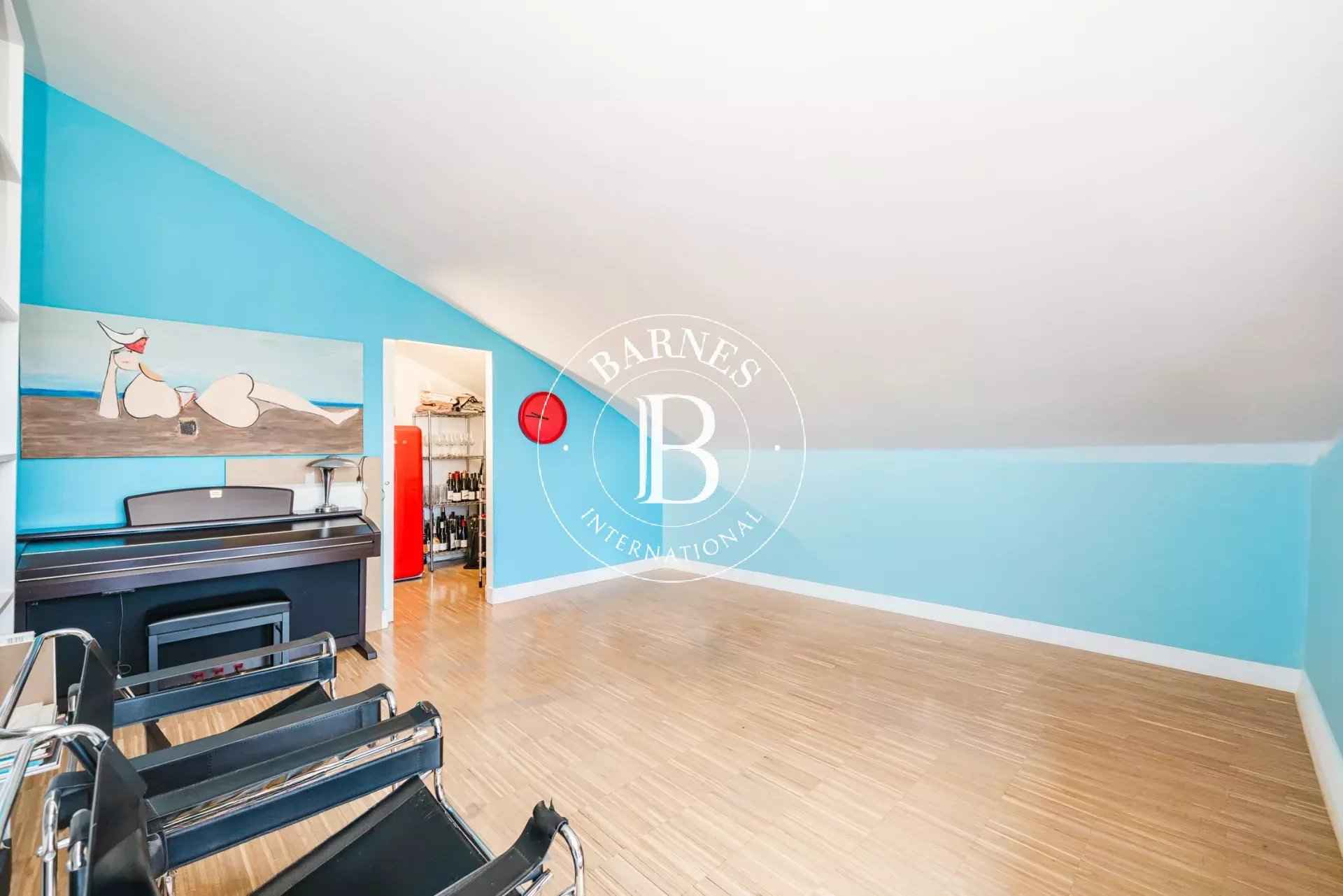 9d317d125bf2e68821cfa41c54c0f863 ebe09d3226 1920 original - Attribut alt par défaut.