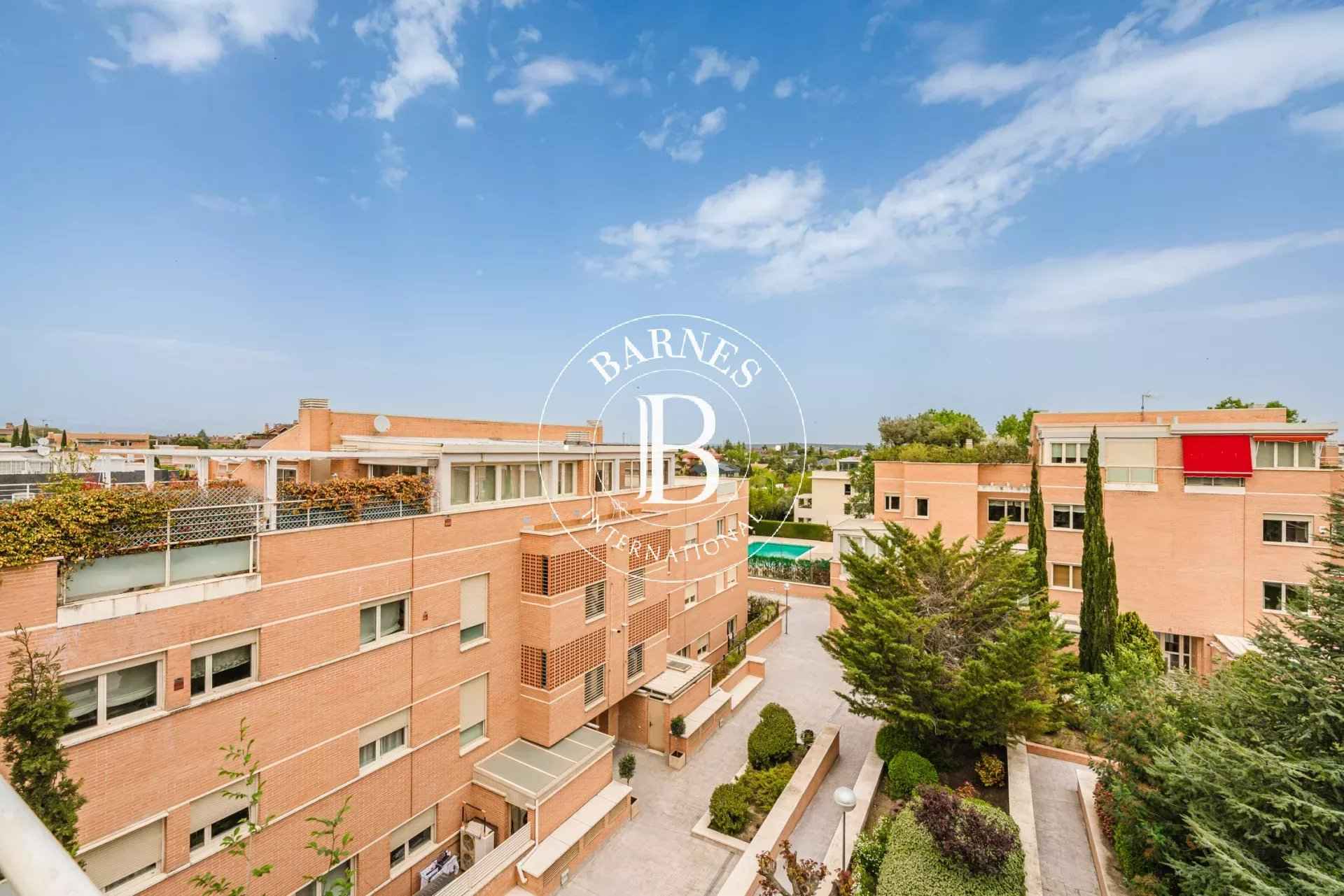 45c207943ec104f72bced42a4be90e6e 55e4a2442b 1920 original - Attribut alt par défaut.