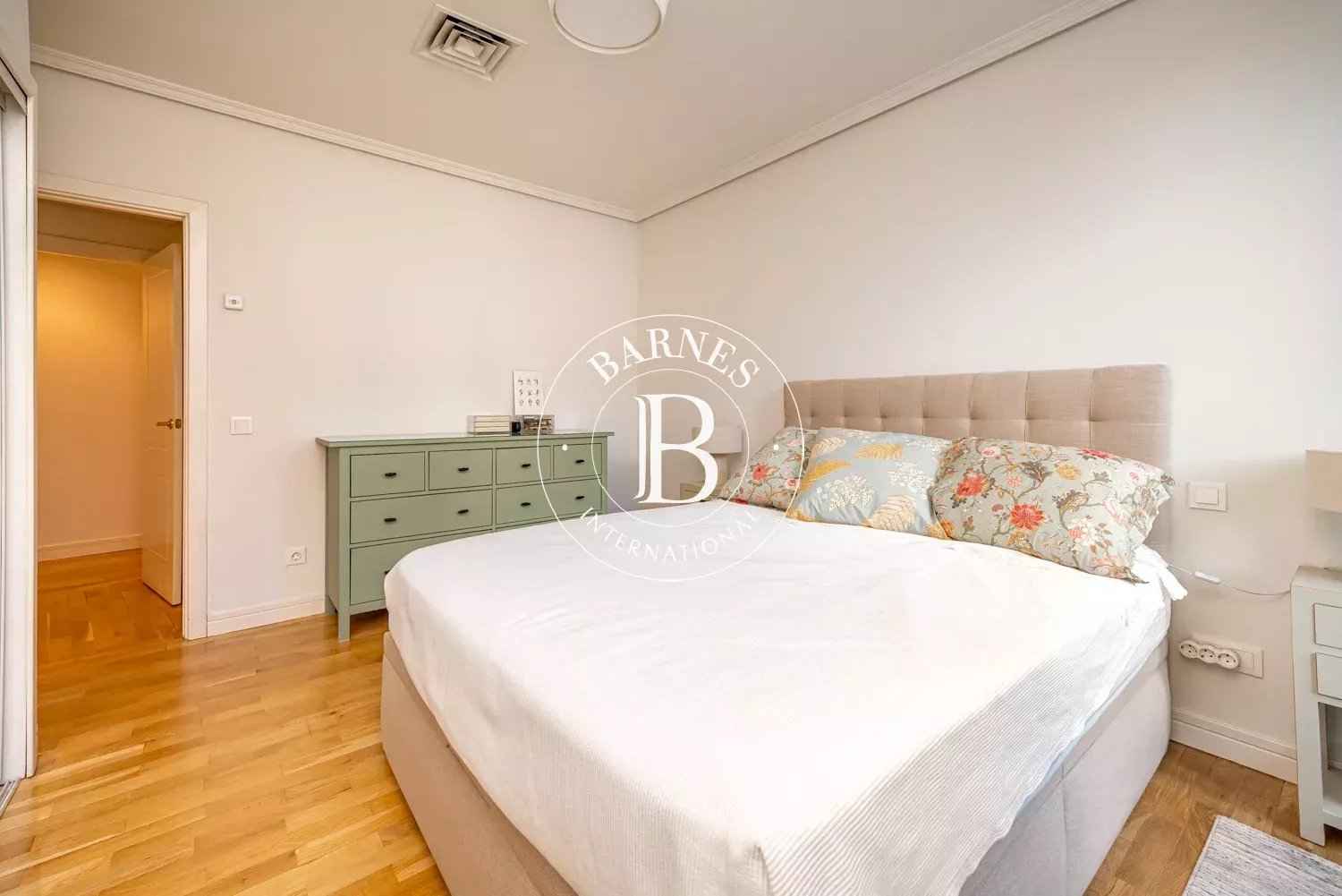 1b7cad13680a63bfb51feb7385ce62e4 b02613b3c6 1500 original - Attribut alt par défaut.