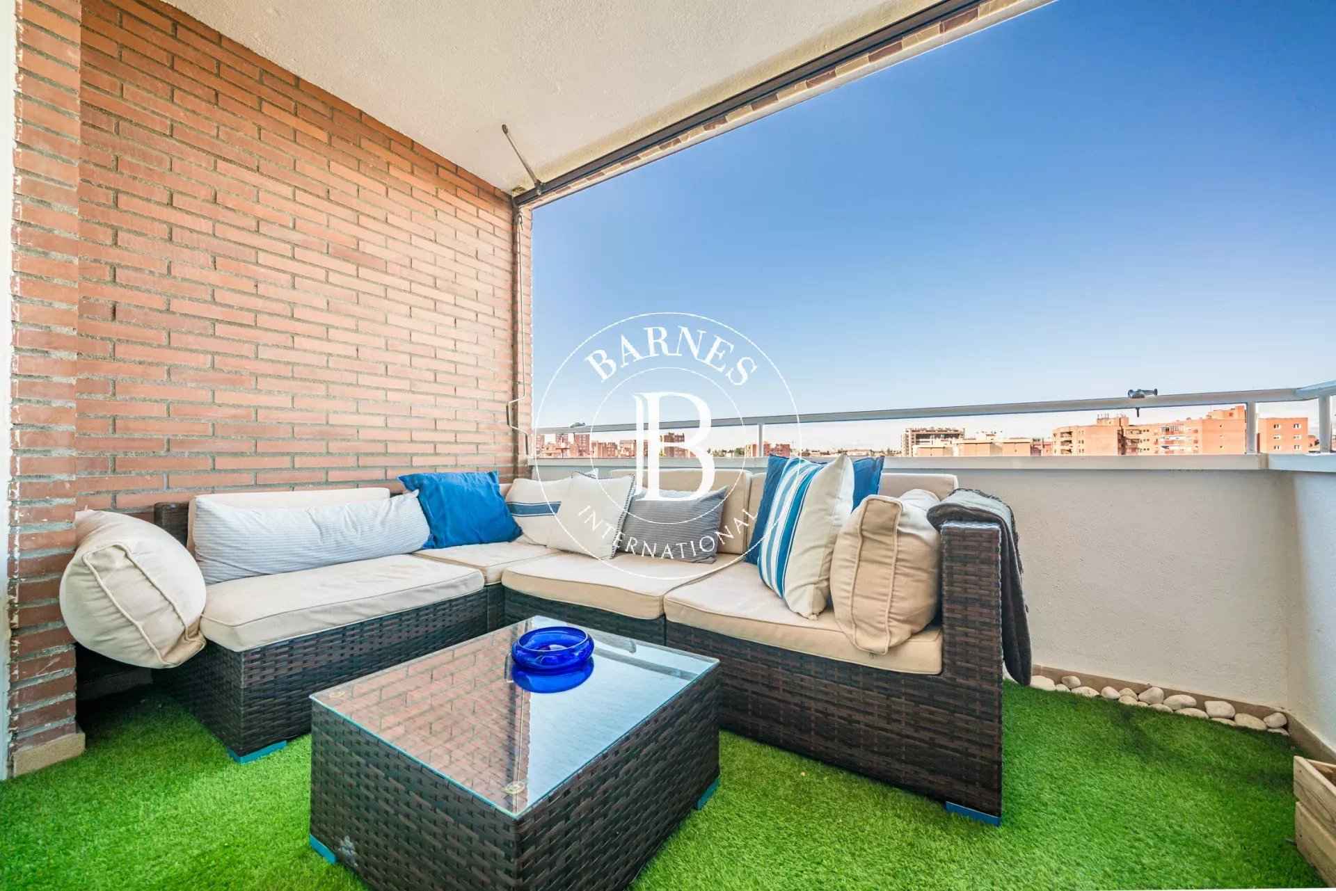 B54ee806f40ad4641d2592c9df94578d 241292d7ad 1920 original - Attribut alt par défaut.