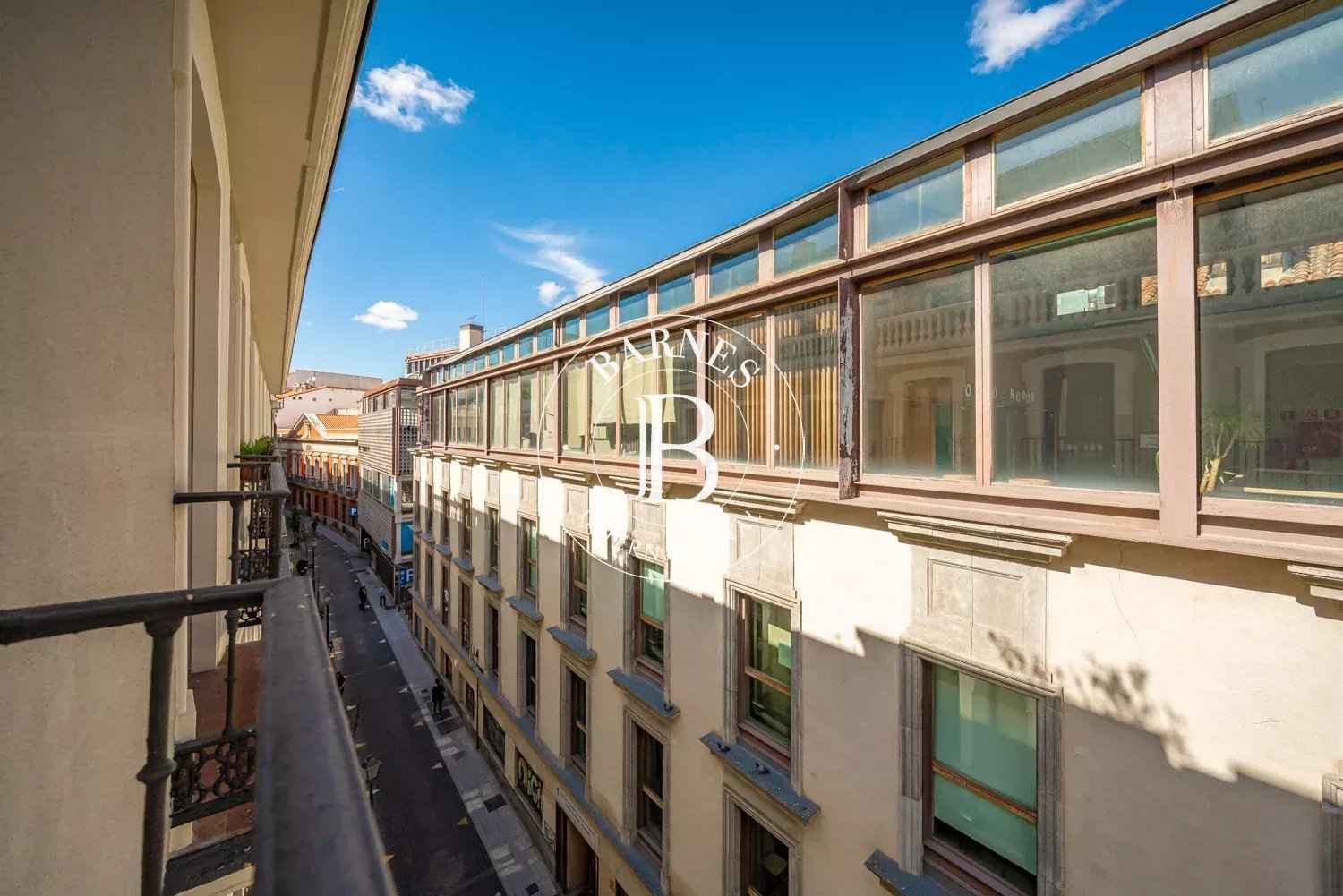 A7102dc185f9b32a3bb3e68d6168c193 b9eb0f4ea3 1500 original - Attribut alt par défaut.