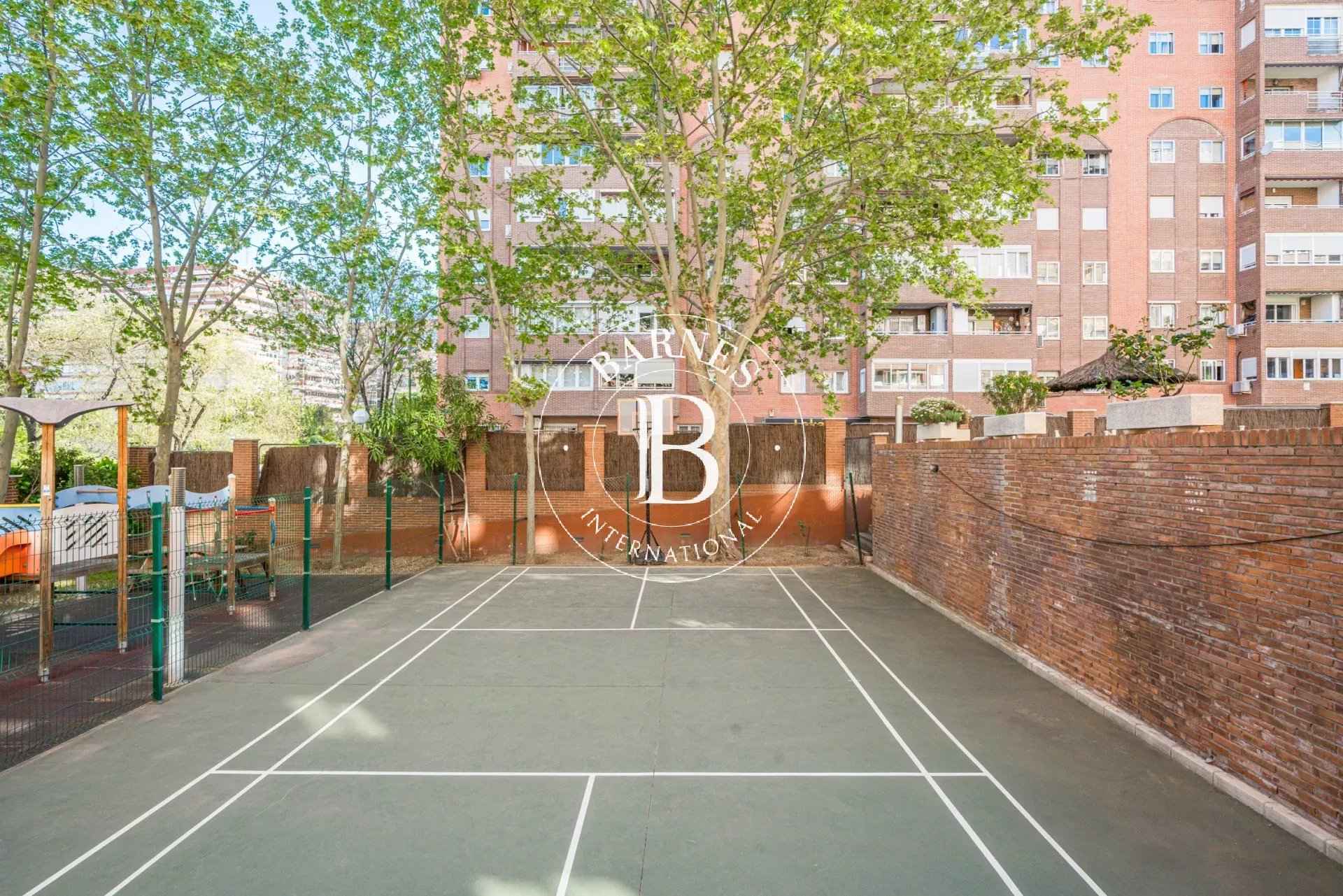 F4787c54f91389f4f8307e4c1f842d4b e4af8bb9d3 1920 original - Attribut alt par défaut.