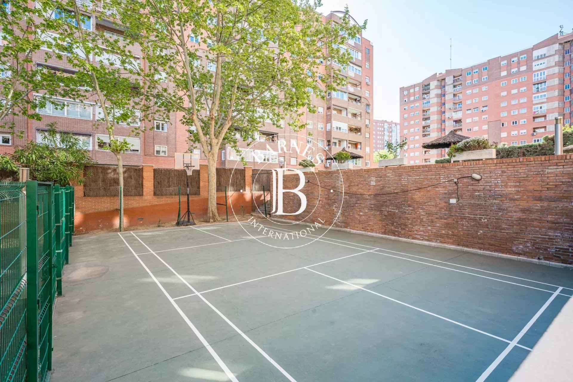 308d7883be3e3146fd70c56ea66b8d3d 74801c4c3b 1920 original - Attribut alt par défaut.