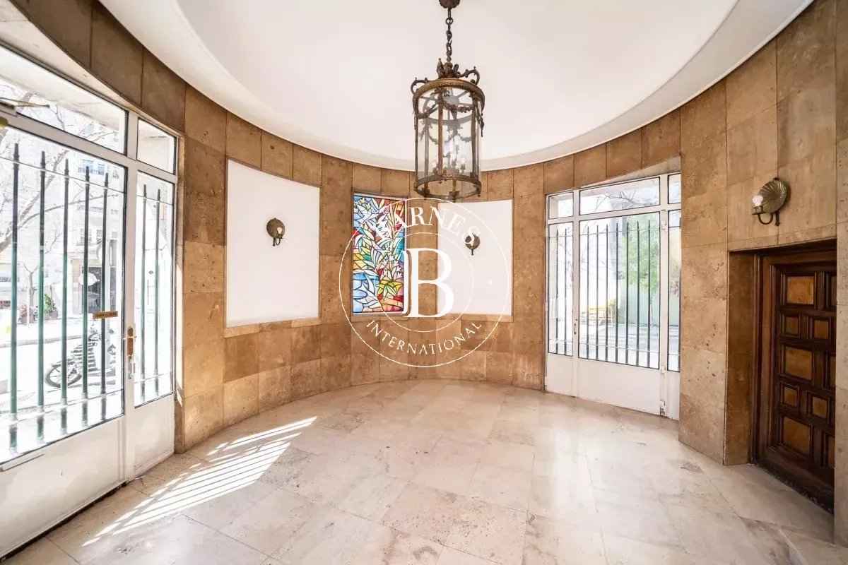 92e10987e507dd59ba5a12b788944252 1712c7a50d 1200 original - Attribut alt par défaut.