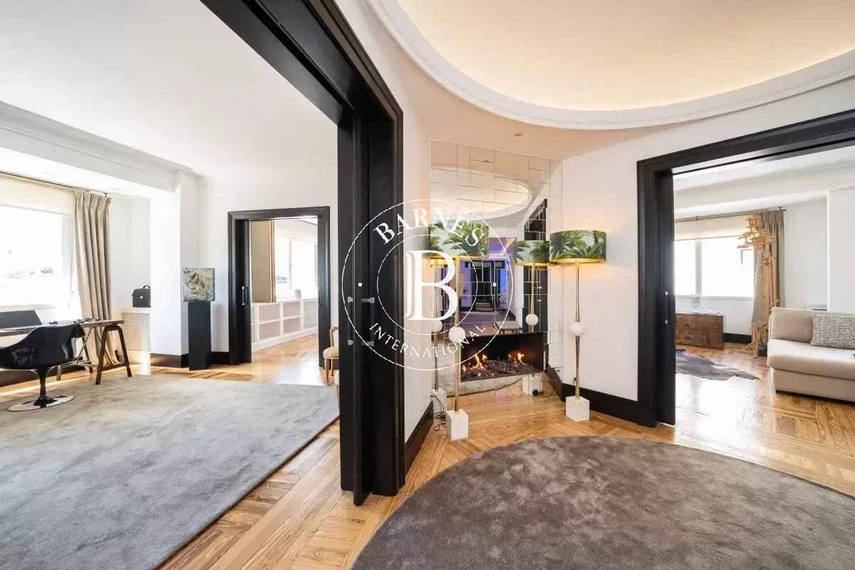 468e04fe93e0c45ce7192196b2a2673f 3e9c19c9f5 1200 original - Attribut alt par défaut.