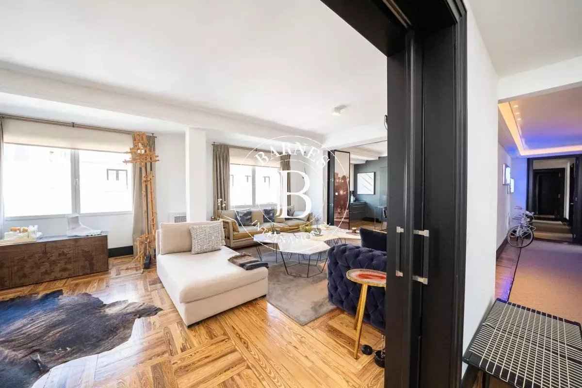 Cd4de70bf9a24d2ec9c18550456b6561 fad4cc2bb8 1200 original - Attribut alt par défaut.