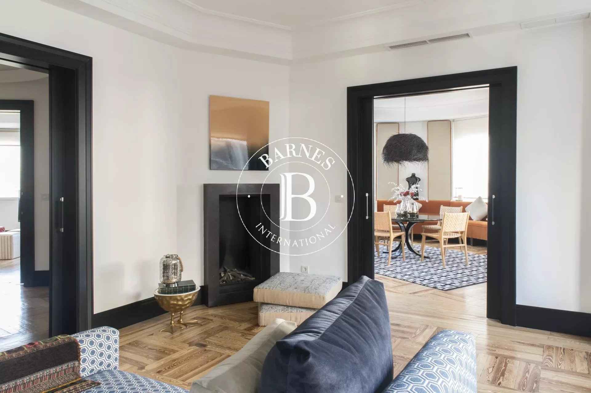 5f6ac3caa1517aae0d482b6986d13434 0544adf393 1920 original - Attribut alt par défaut.