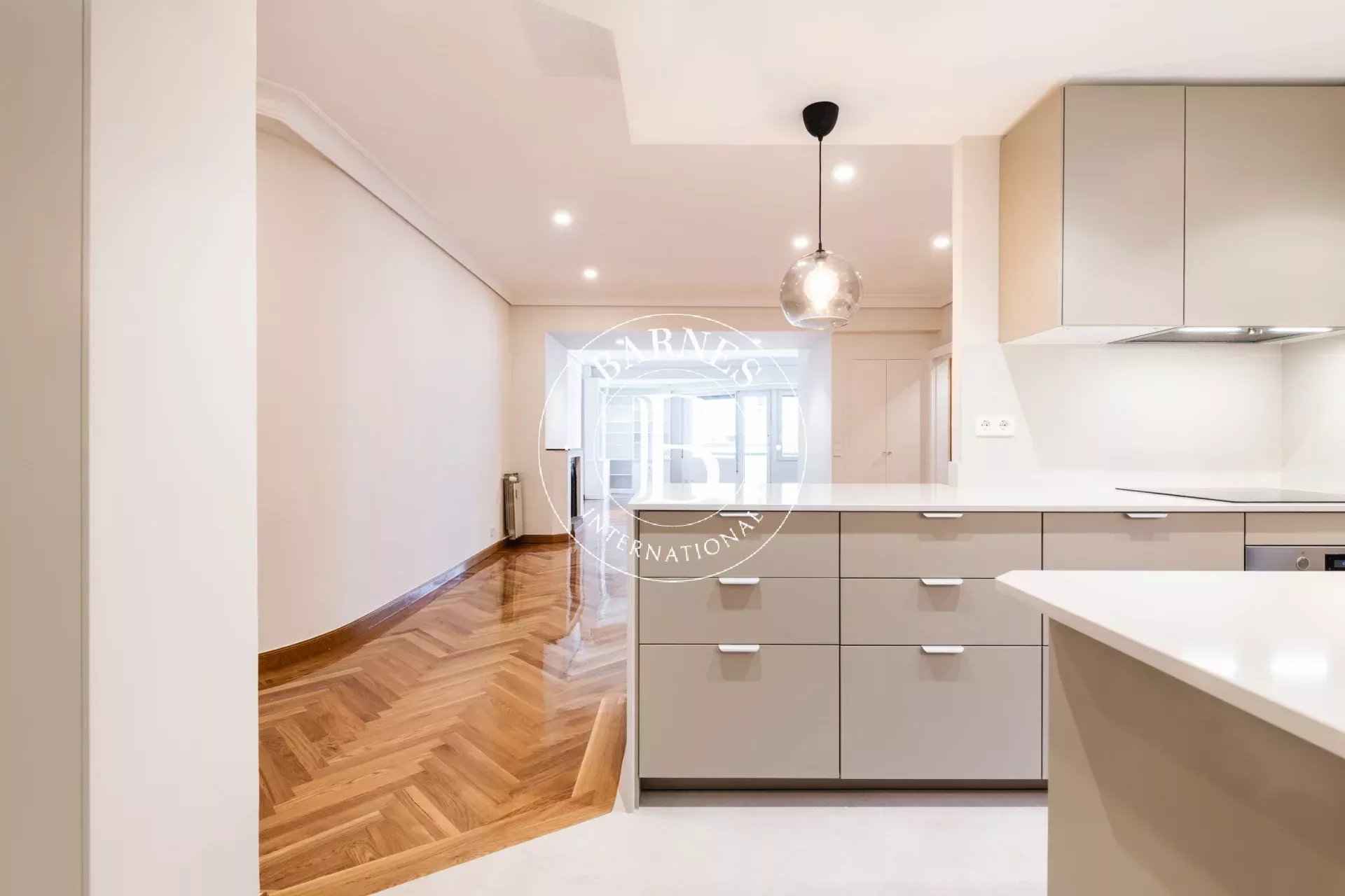 Db227b8c639ebf0f7c433bb4f7bae5ff 7402bb0c5b 1920 original - Translation missing: en.helpers.application.image_tag.default_alt