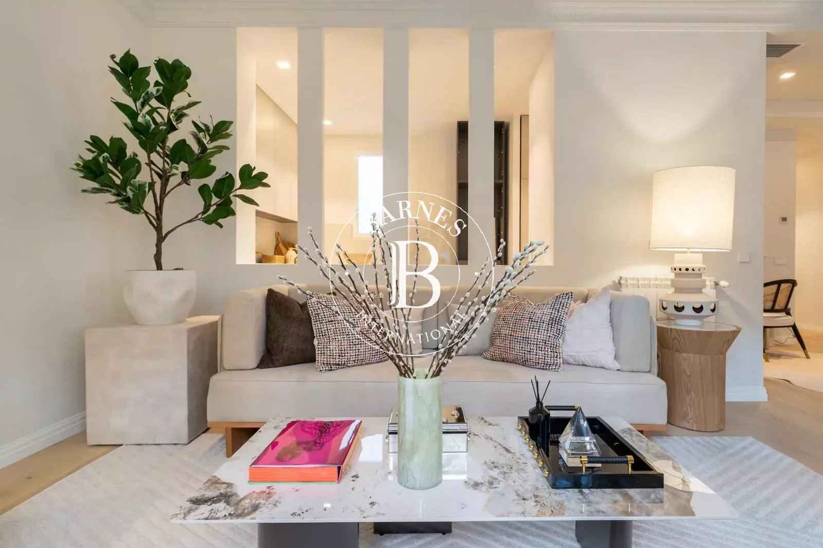 0afc216a54ba2578f28c24d6e9444cab 0ca28b42a2 1600 original - Translation missing: en.helpers.application.image_tag.default_alt