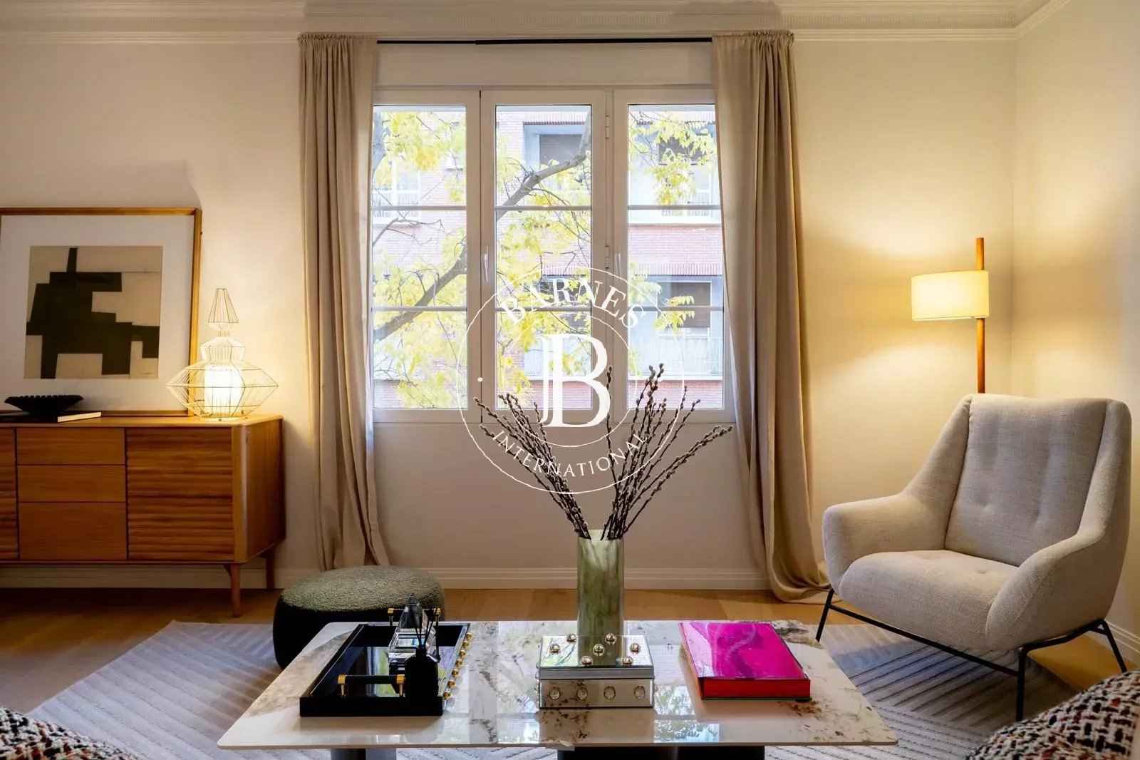 8f1de4e00845578458d3a7bea7c2f702 3949cf840b 1600 original - Translation missing: en.helpers.application.image_tag.default_alt