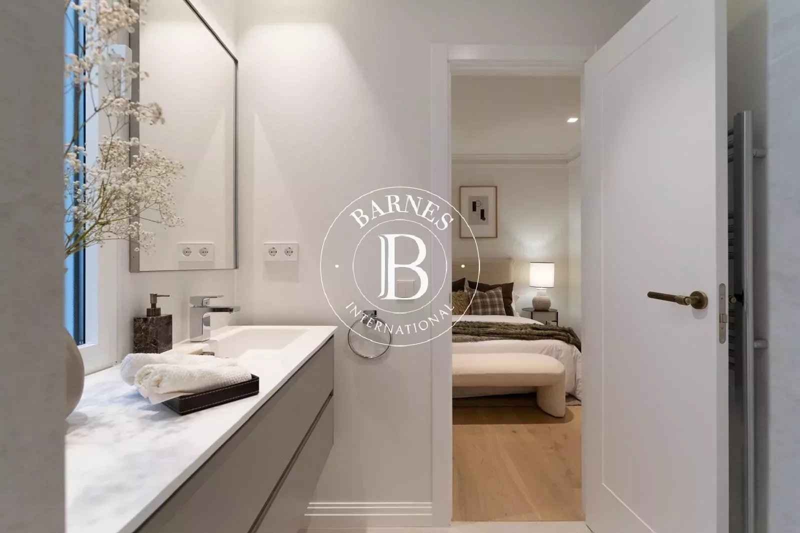 Bd572e5204b594d7eeae2223cb2c6411 0eb5ae36b6 1600 original - Translation missing: en.helpers.application.image_tag.default_alt