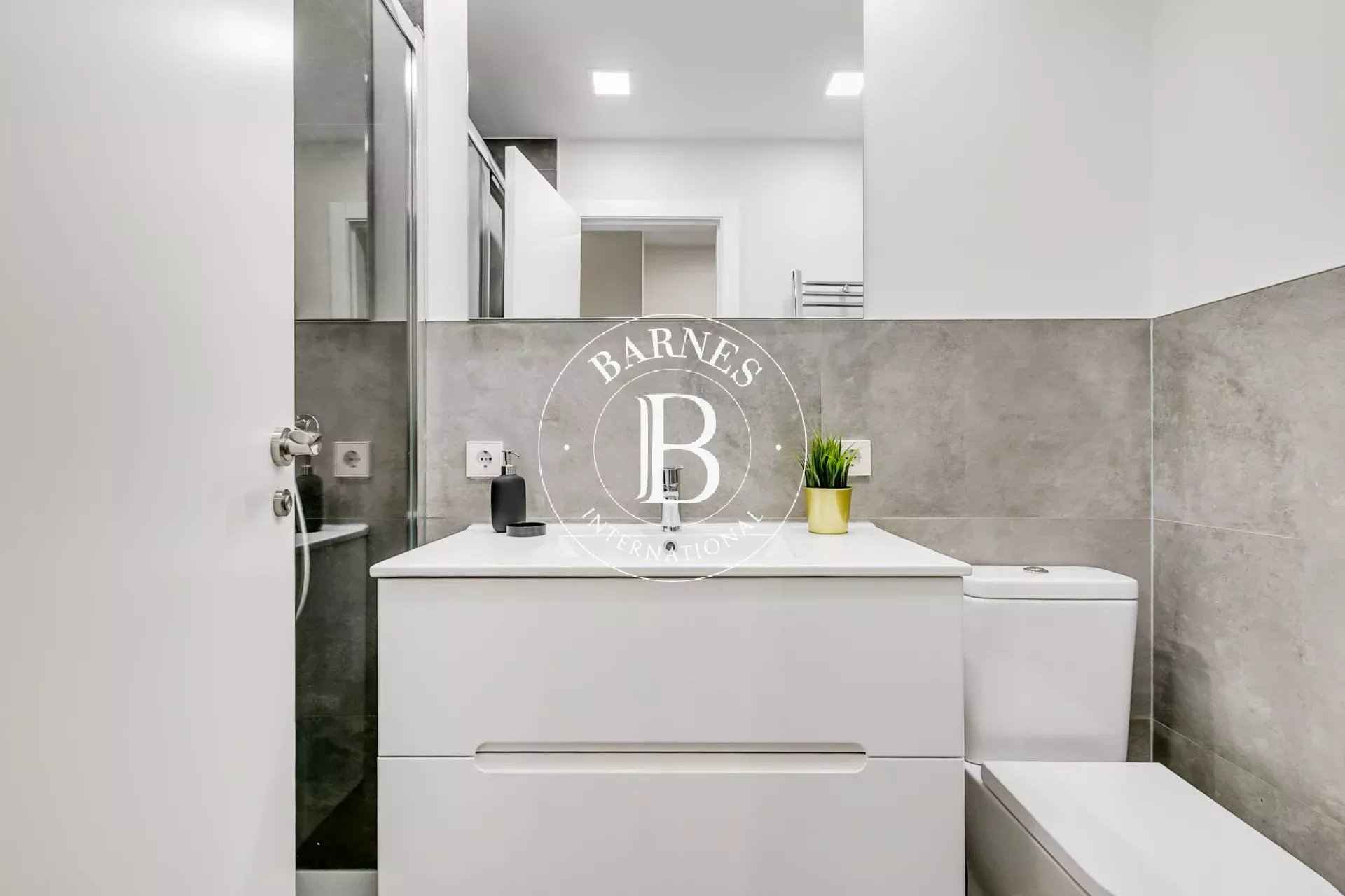 2c40451fd7040f24285558a1e940dd92 743d298d98 1920 original - Attribut alt par défaut.