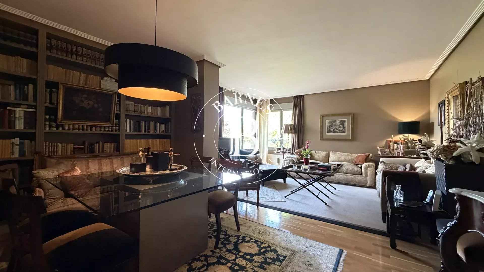 7e0ed0db42985645e87682675810fe6d e58522cb10 1920 original - Attribut alt par défaut.