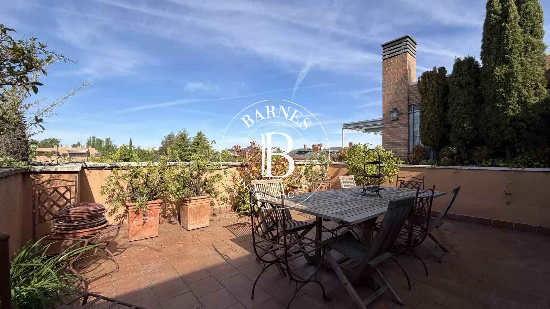 F346bb346900c45b90ad4cc13b5a8a79 6b477a7172 1920 original - Attribut alt par défaut.