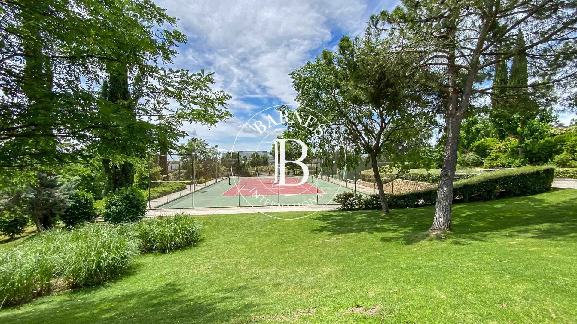 7d493de9624ff260a46c86bbc08aea42 30c31f3be9 1920 original - Attribut alt par défaut.