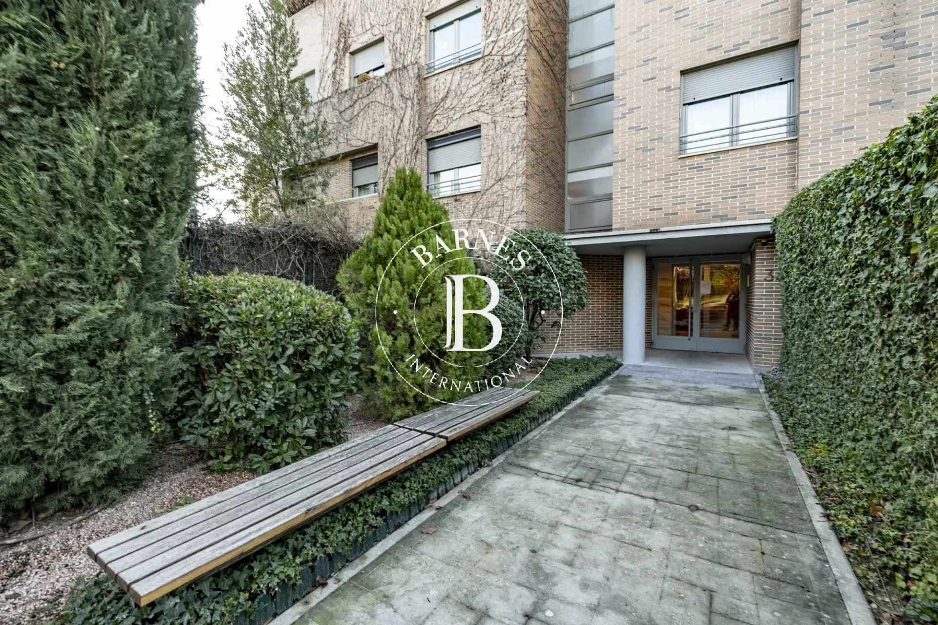 Eae2f8b230b5dacf2c346a2285b6bc66 762f2825fe 1920 original - Attribut alt par défaut.