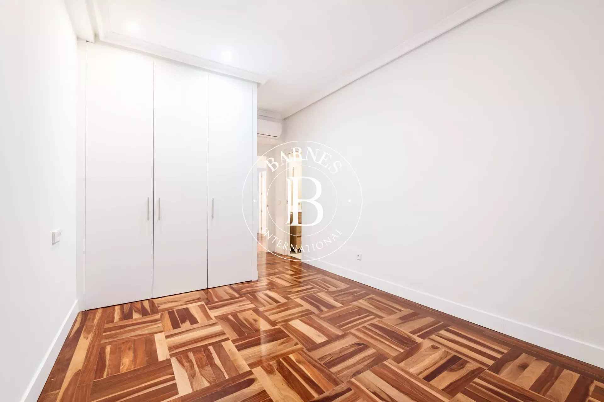 Be0ba596b92dde99ad5fb74f952c3672 6deda2bd00 1920 original - Attribut alt par défaut.