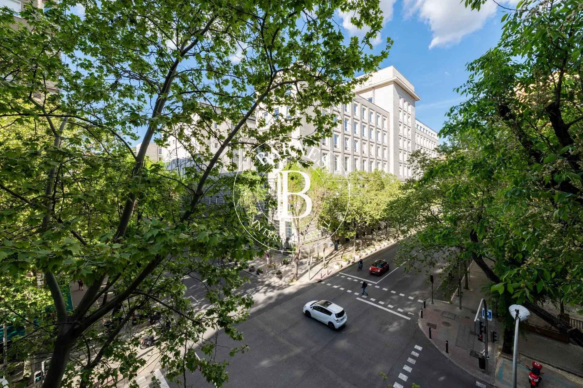 091ebb5a1b639a02c5fa90a0aff3b9b4 ffcbf536ee 1920 original - Attribut alt par défaut.