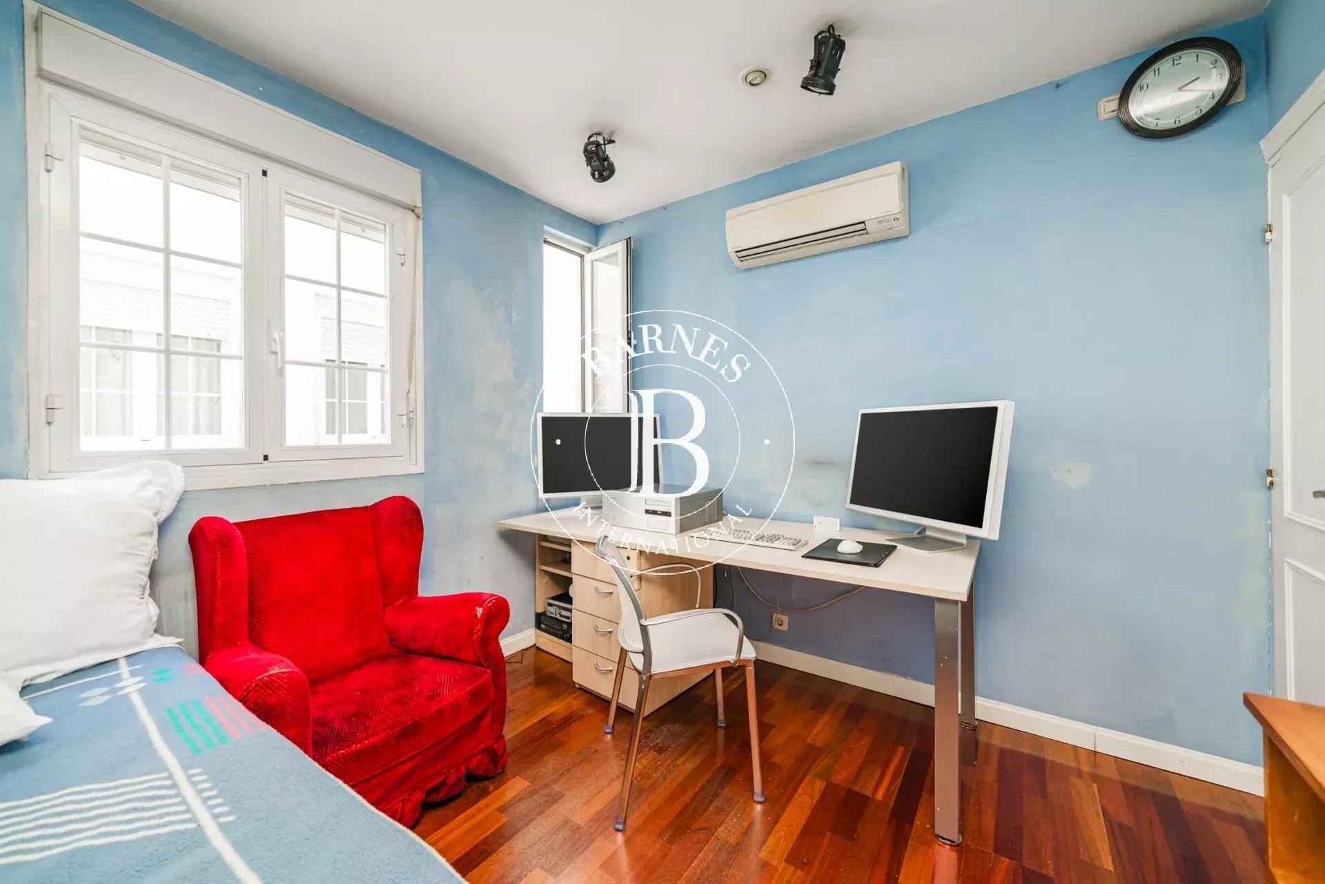 B041ae819c94251e8e7703fbf26d827b 895ae19bb0 1920 original - Attribut alt par défaut.