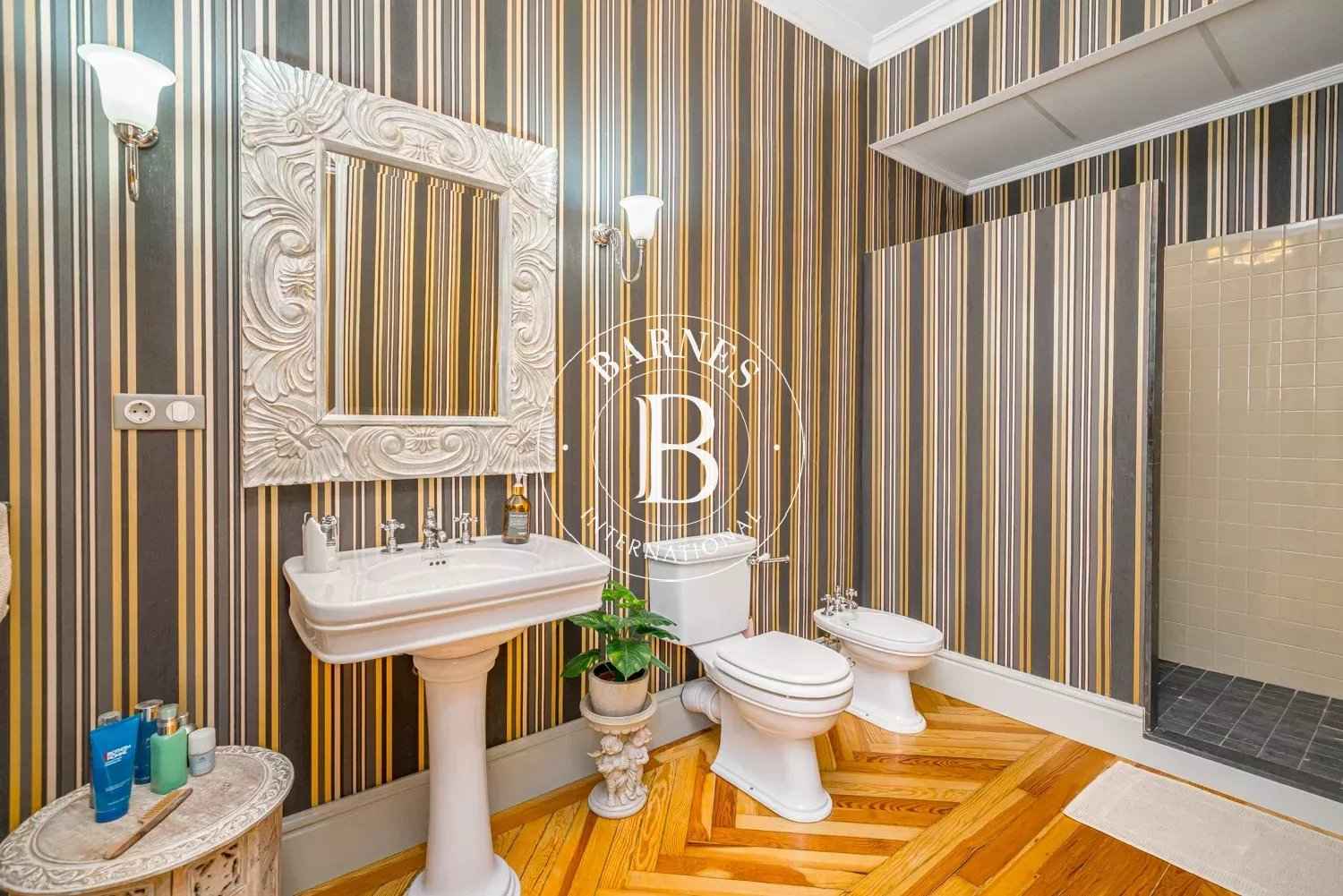 1e2d3b798768fbd6c2af5b992a7ea2af 89251f5ff0 1500 original - Attribut alt par défaut.