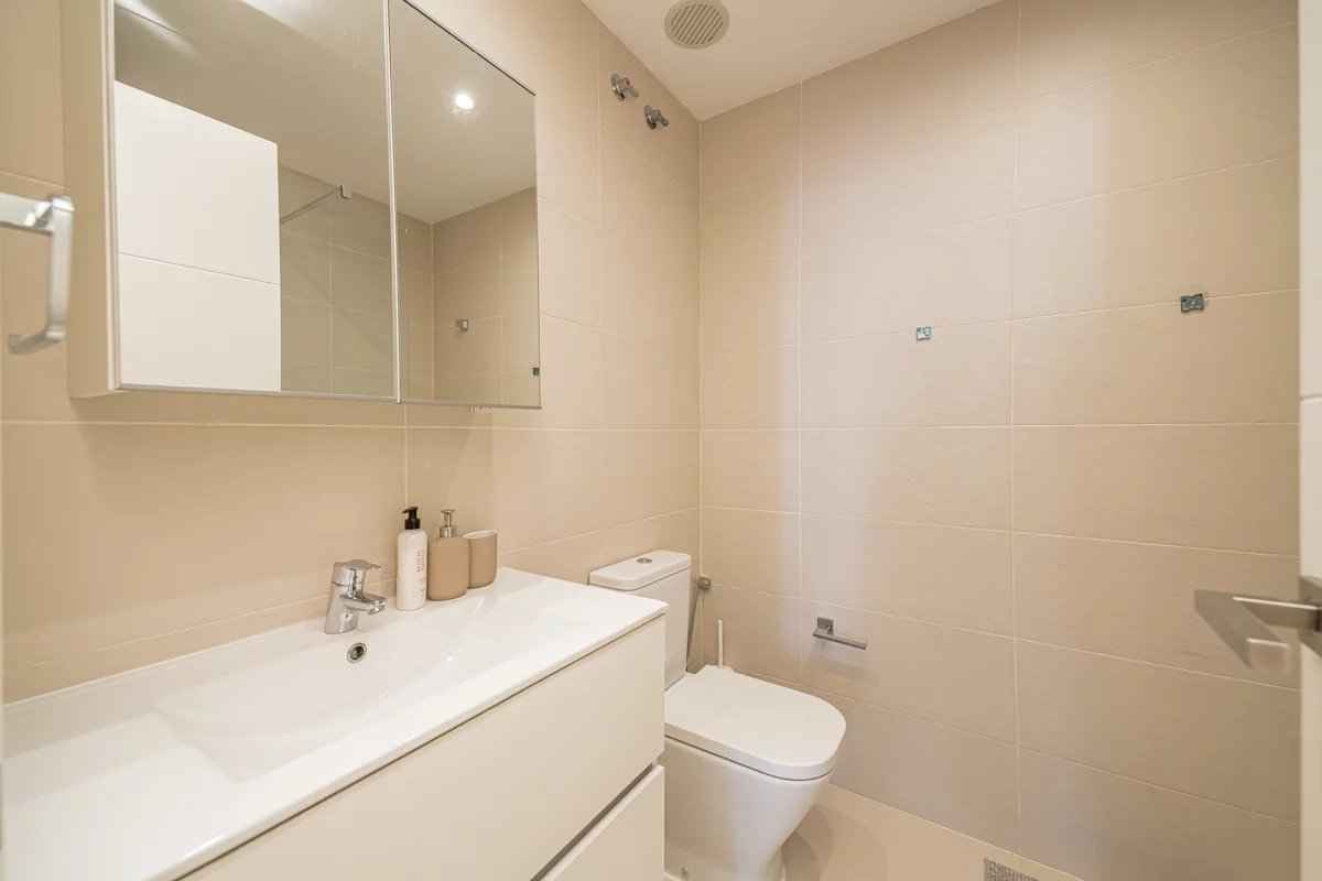 Ced4adbe1b7746bbee63c022a915d390 c04cf98b77 1200 original - Attribut alt par défaut.