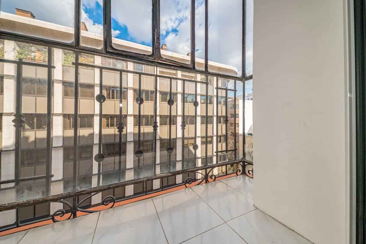 611d4f4f10dcfa956b82691f4c626bf2 bc6a0ff310 1200 original - Attribut alt par défaut.