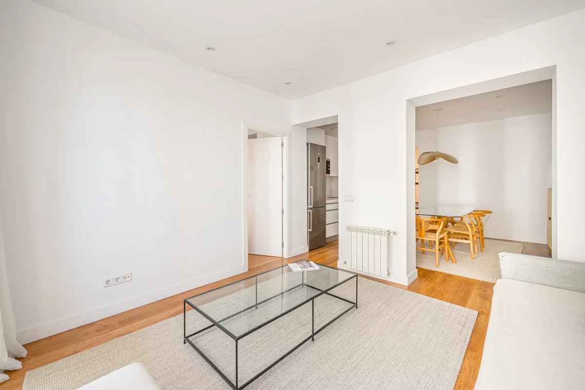 7e0afc2c4a98ffdb06c0c06cf91072c8 96338c9ce4 1200 original - Attribut alt par défaut.