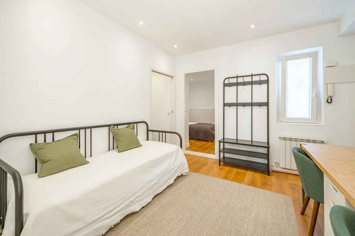 605ea2a39719c9b79d412bf2c61be3f5 1094700660 1200 original - Attribut alt par défaut.