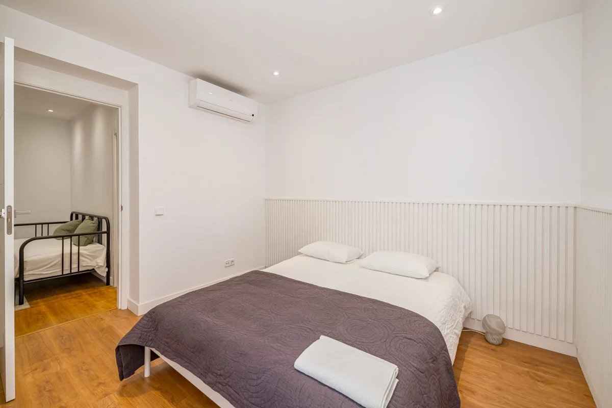 8f7a35417cc71b7d1ec7f524f55ac49f ce5c384461 1200 original - Attribut alt par défaut.