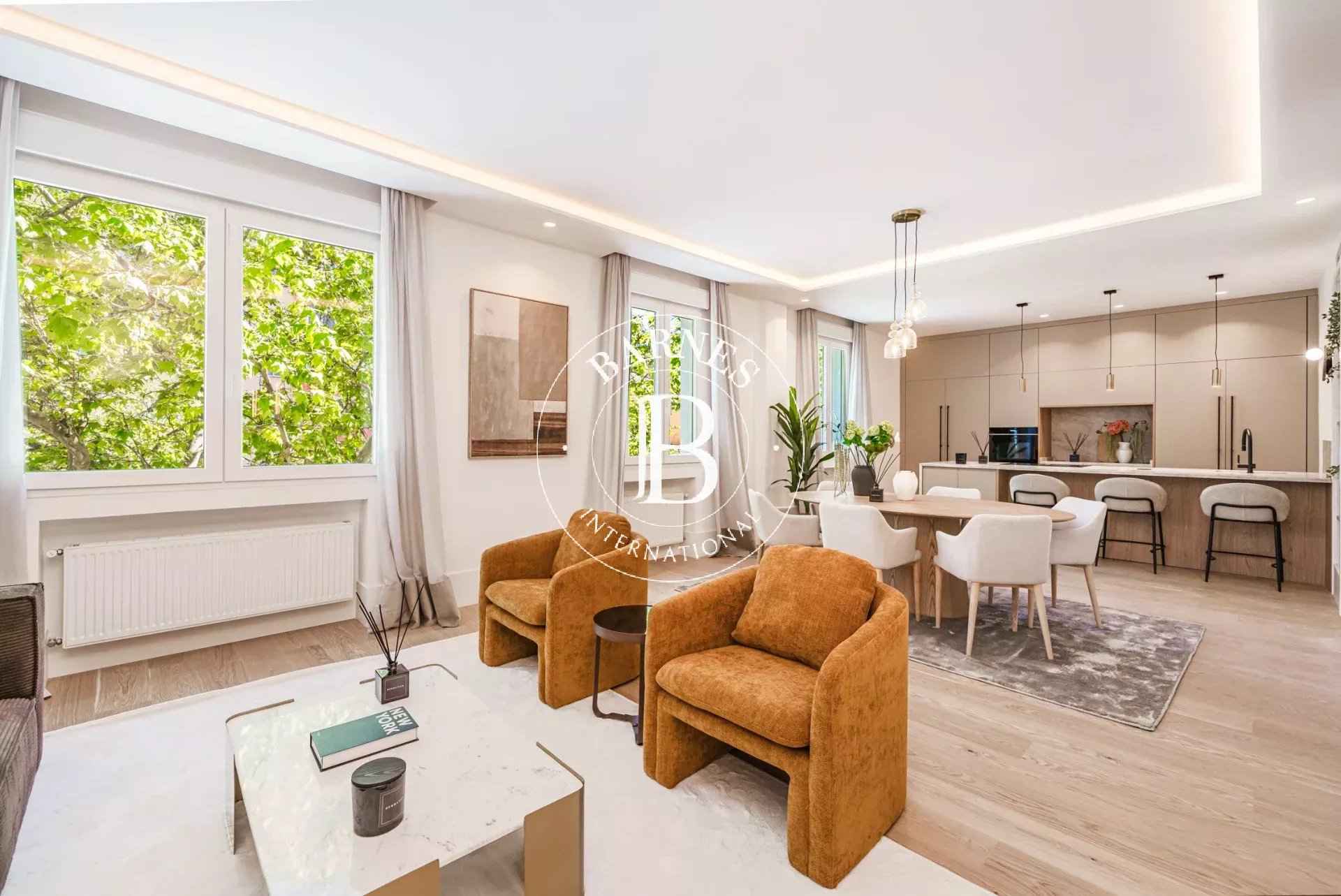 C27a71c94c14977a031ea39b917543d5 c77a6e2fbc 1920 original - Attribut alt par défaut.