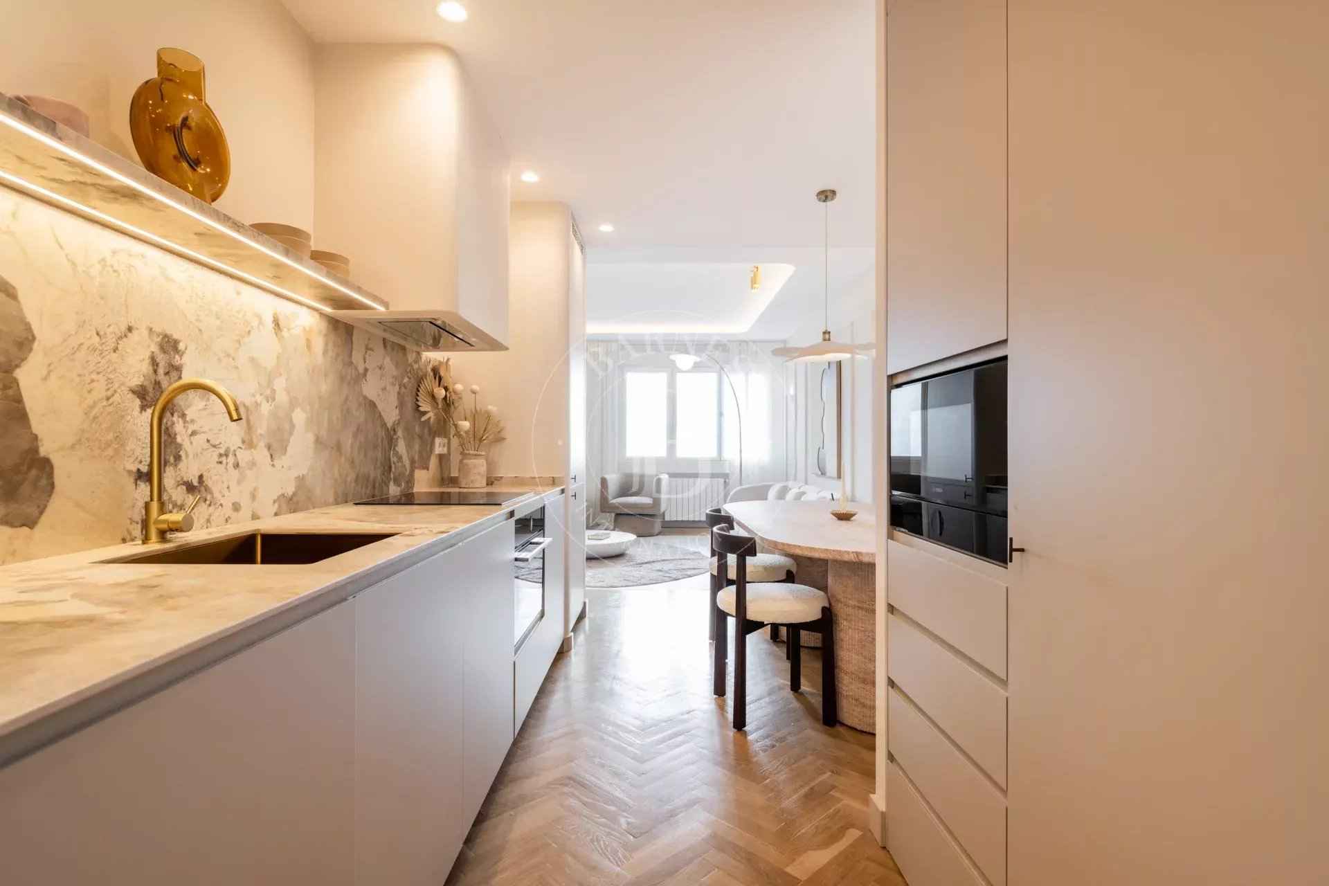 1aa9bb76a0cc7067a677fd9844752f6a 1f4a6c60f1 1920 original - Attribut alt par défaut.