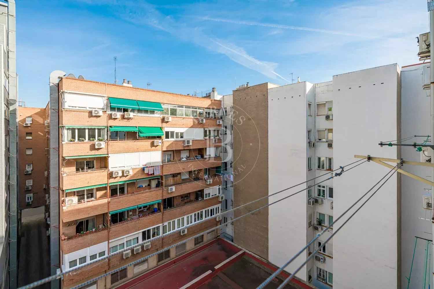 11f3fea4ac075099de2856667f696f5e cb82db1acb 1500 original - Translation missing: en.helpers.application.image_tag.default_alt