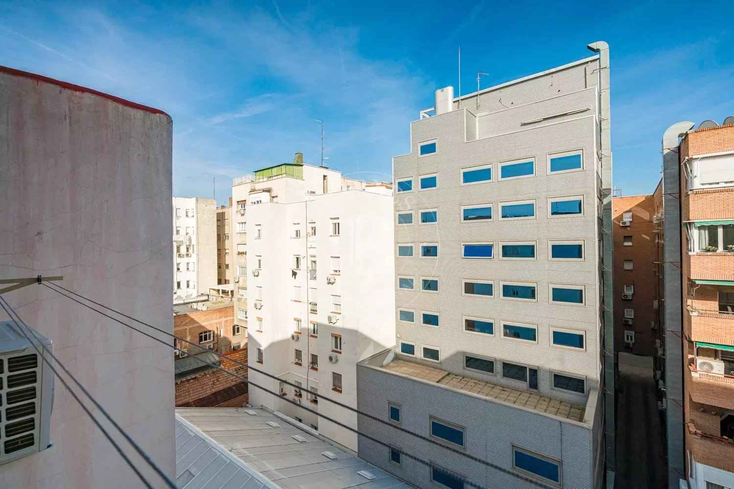 654e6823c4be75152c658e6149836f27 2682d7a80c 1500 original - Translation missing: en.helpers.application.image_tag.default_alt