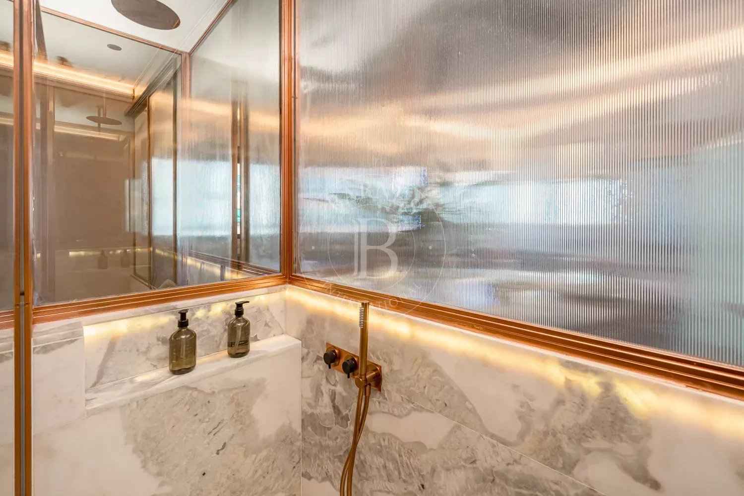 Ba5cd9d3ef67b00c721a11b14fdd4b8d 0d4ef69ae0 1500 original - Translation missing: en.helpers.application.image_tag.default_alt