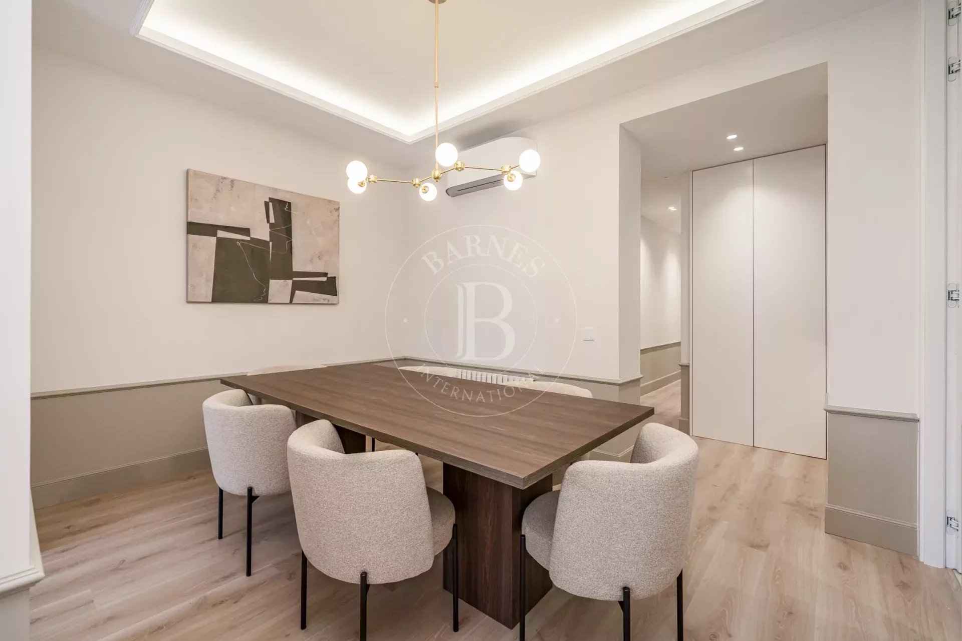 8db4ec1c413744a907433090186ab3f3 880fbf3115 1920 original - Attribut alt par défaut.