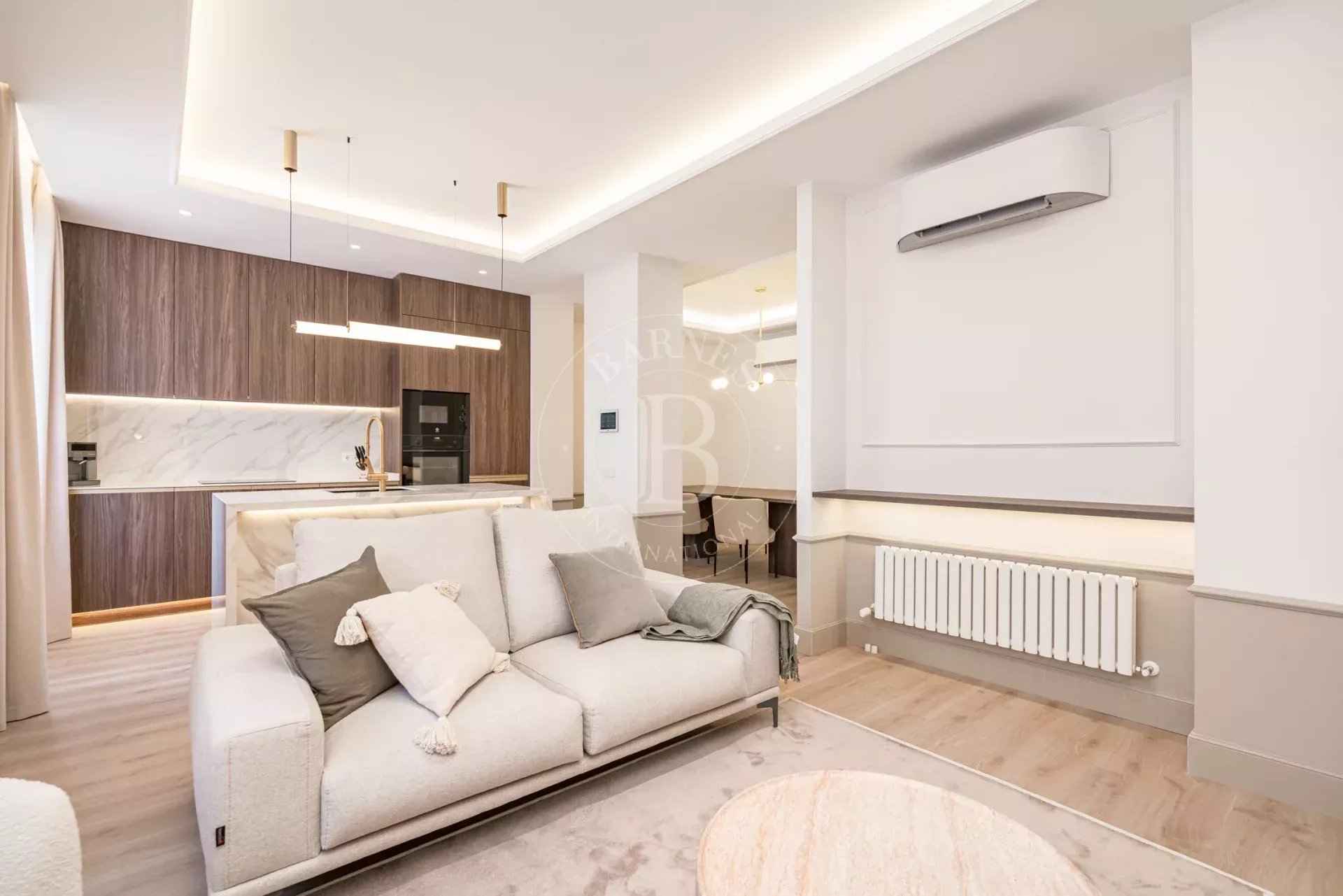 6f7155603174b995e927cf8b0f79aaf0 ed1bd2ef9a 1920 original - Attribut alt par défaut.