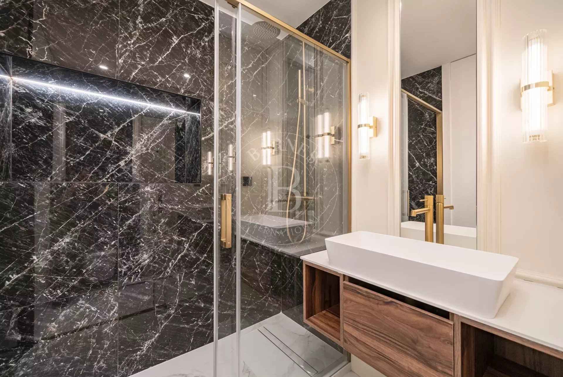 26cd2fec9e651ab73a4f35d7142ce7e7 38367512ba 1920 original - Attribut alt par défaut.