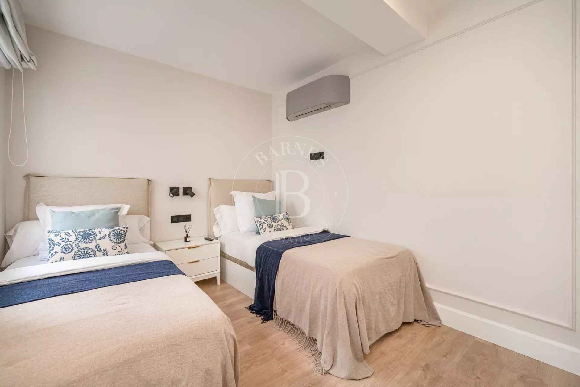 D6600e42a7c9112d72502b9eb8a2f92e aee1136c36 1920 original - Attribut alt par défaut.