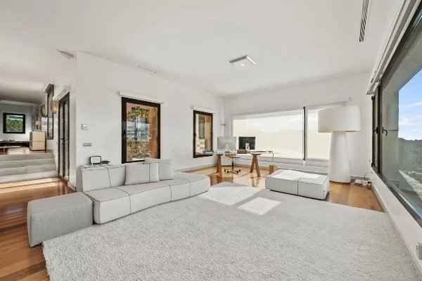 C642b3391843153dc3abe6e4e41f8edf 61fae031e9 600 original - Attribut alt par défaut.